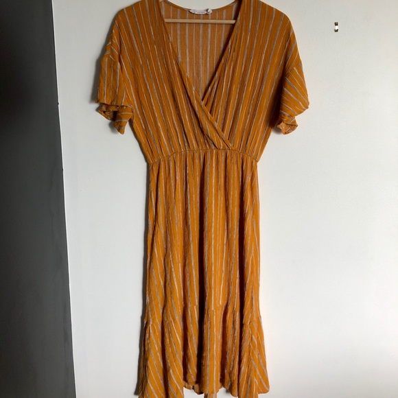 Surplice Midi Dress - Picture 2 of 3